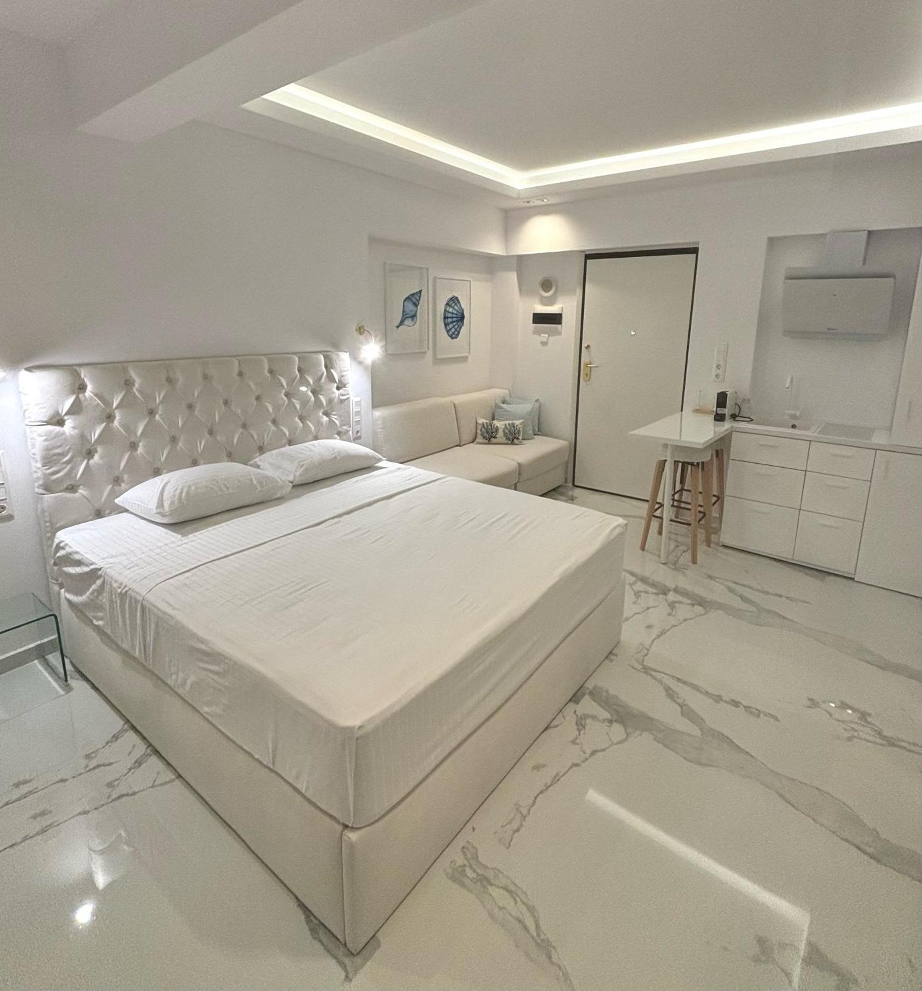 Appartement Eterna Mare à Nikiti  Extérieur photo