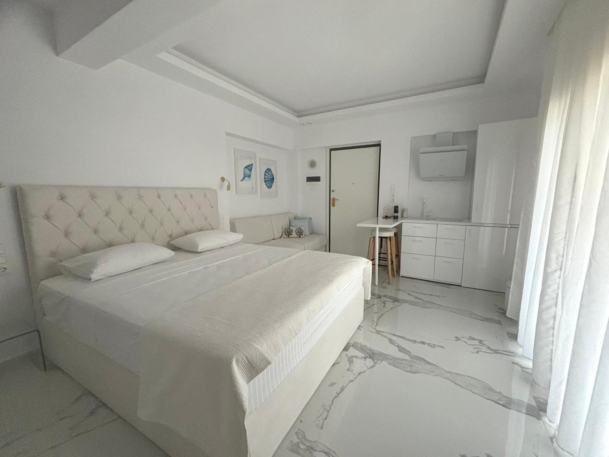 Appartement Eterna Mare à Nikiti  Extérieur photo
